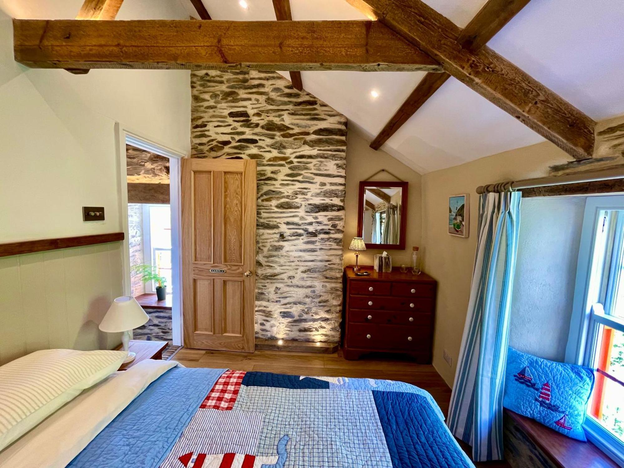 Unique Retreat - 2 Bedroom Cliff Top Cottage With Large Terrace بورتلو المظهر الخارجي الصورة